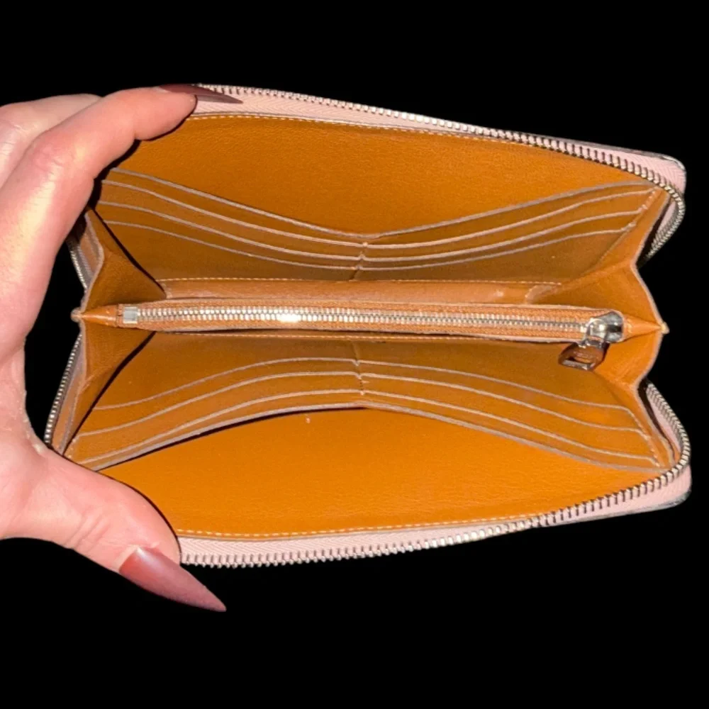 Louis Vuitton Articles De Voyage Veau Soie Lena Calfskin Pink Zippy Wallet